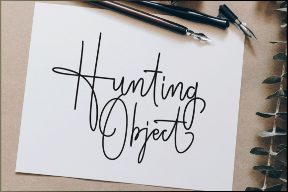 Hunting Object: A Handwritten Font for Editorial Design